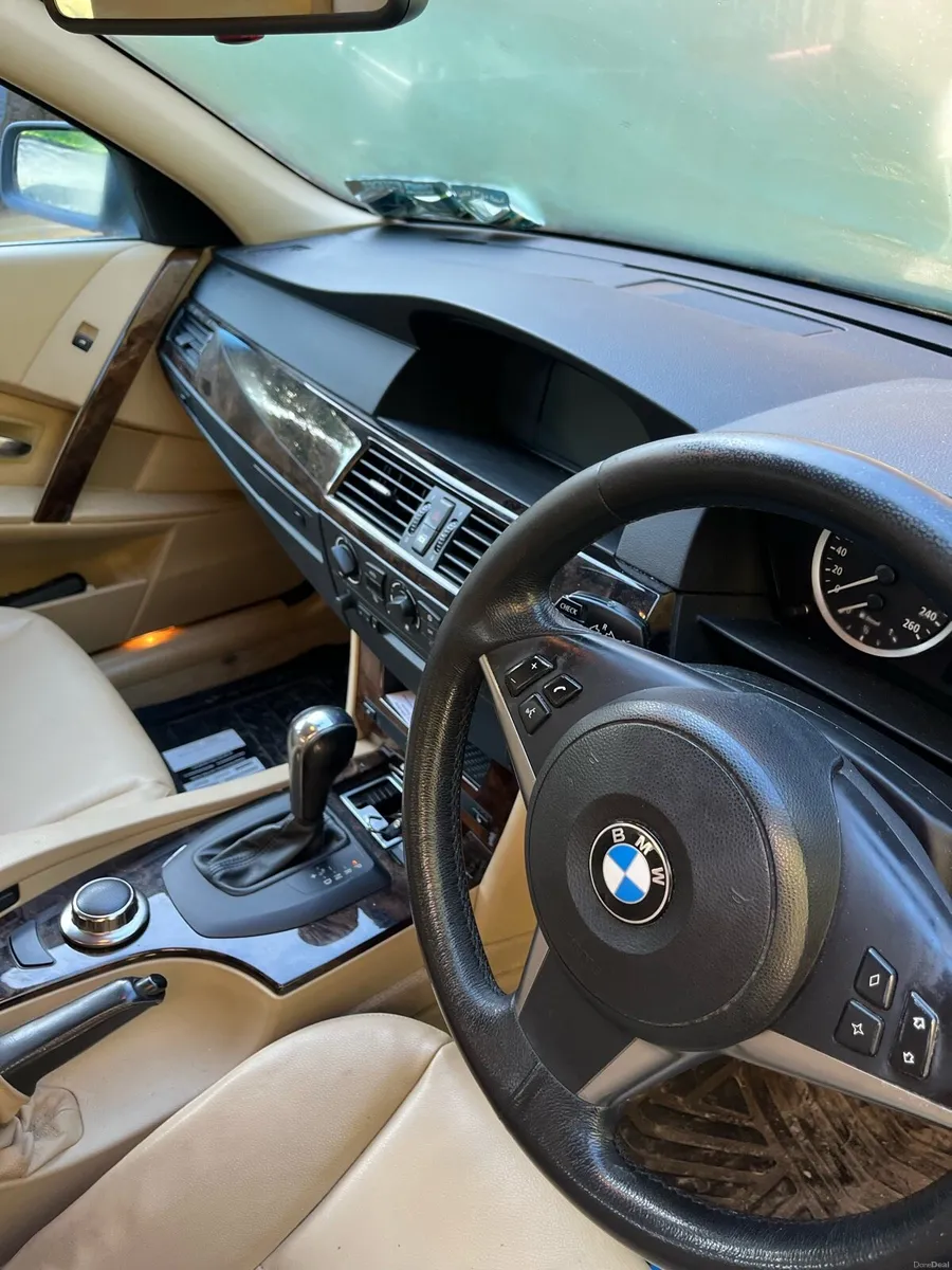 BMW 5 Series 2007 - Image 4