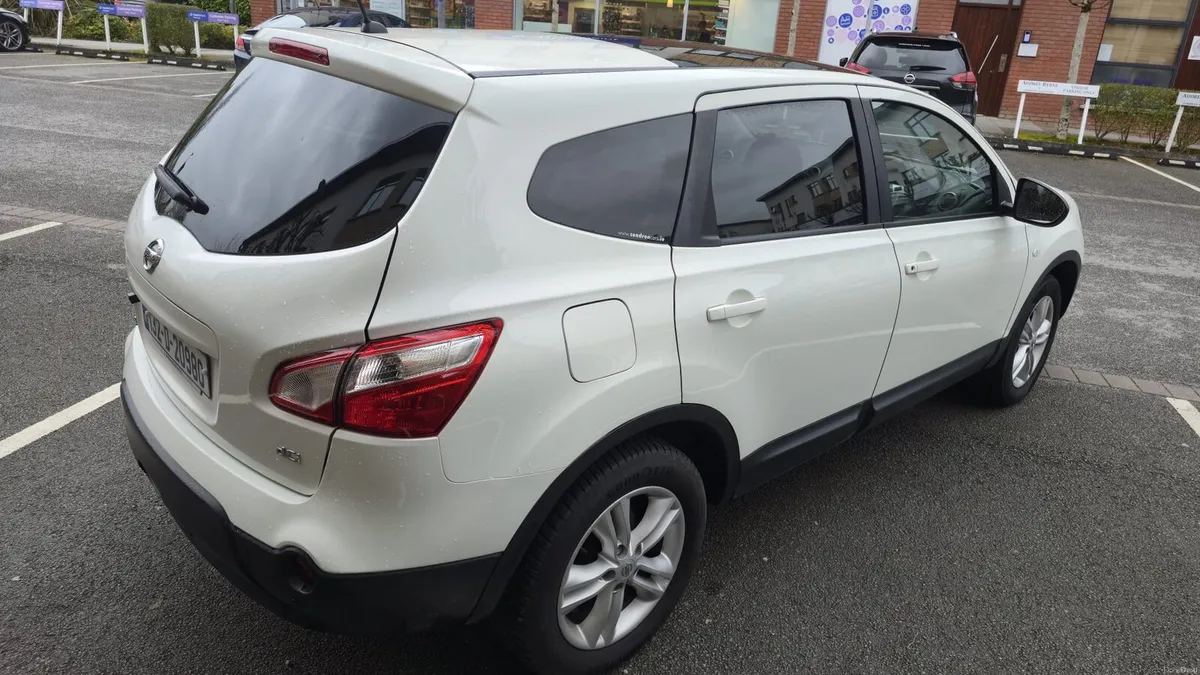 Nissan Qashqai+2 - Image 4