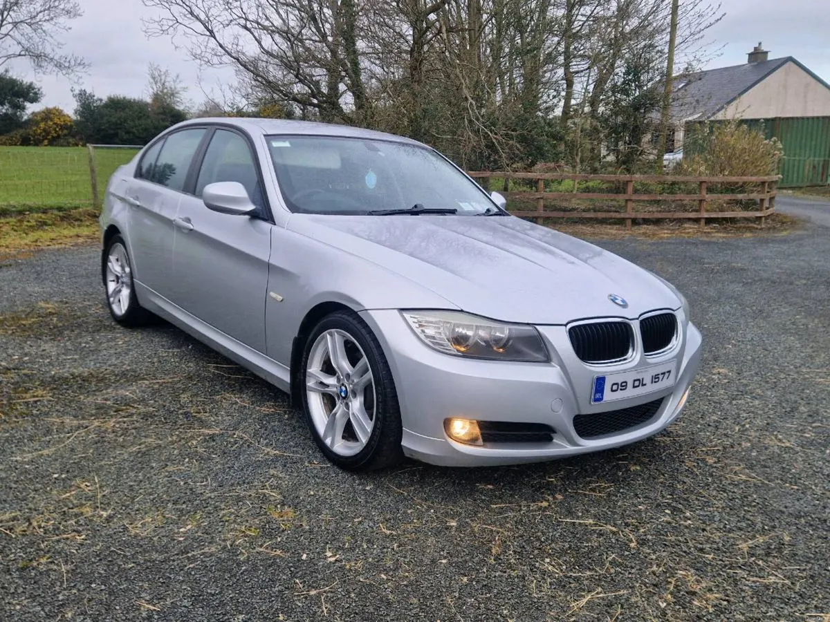 318D e90 - Image 1
