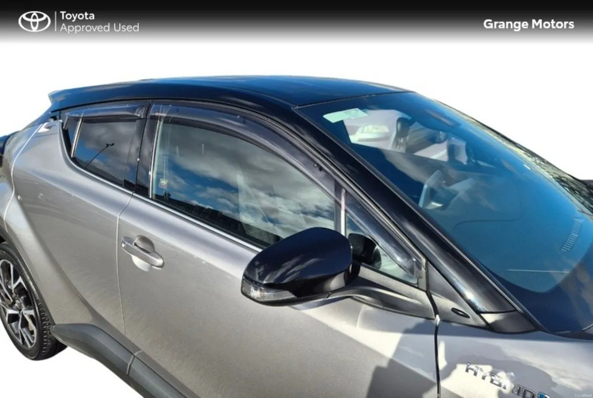 Toyota C-HR 1.8 HYBRID SPORT BI-TONE - Image 3