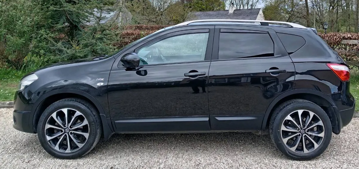 '11 Qashqai 1.5dci Ntec 143 mls tax 11/16 NCT02/27 - Image 2