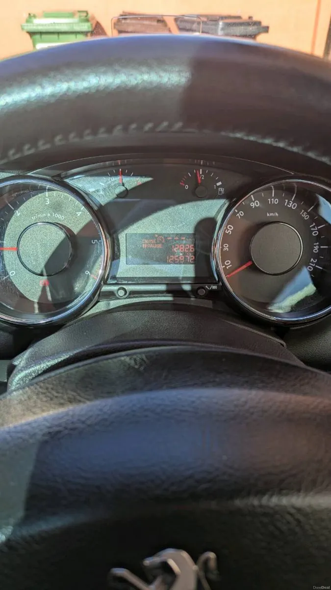 Peugeot 5008 - Image 4