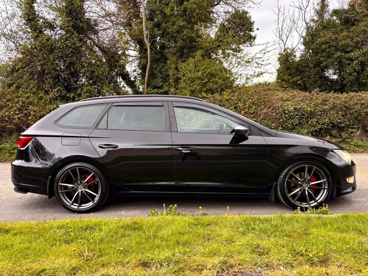 Seat Leon ST 2.0 TDI FR DSG NCT 07/2027 Tax 06/26 - Image 2