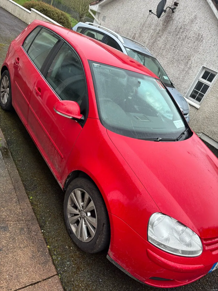 Volkswagen mrk6 golf red - Image 1