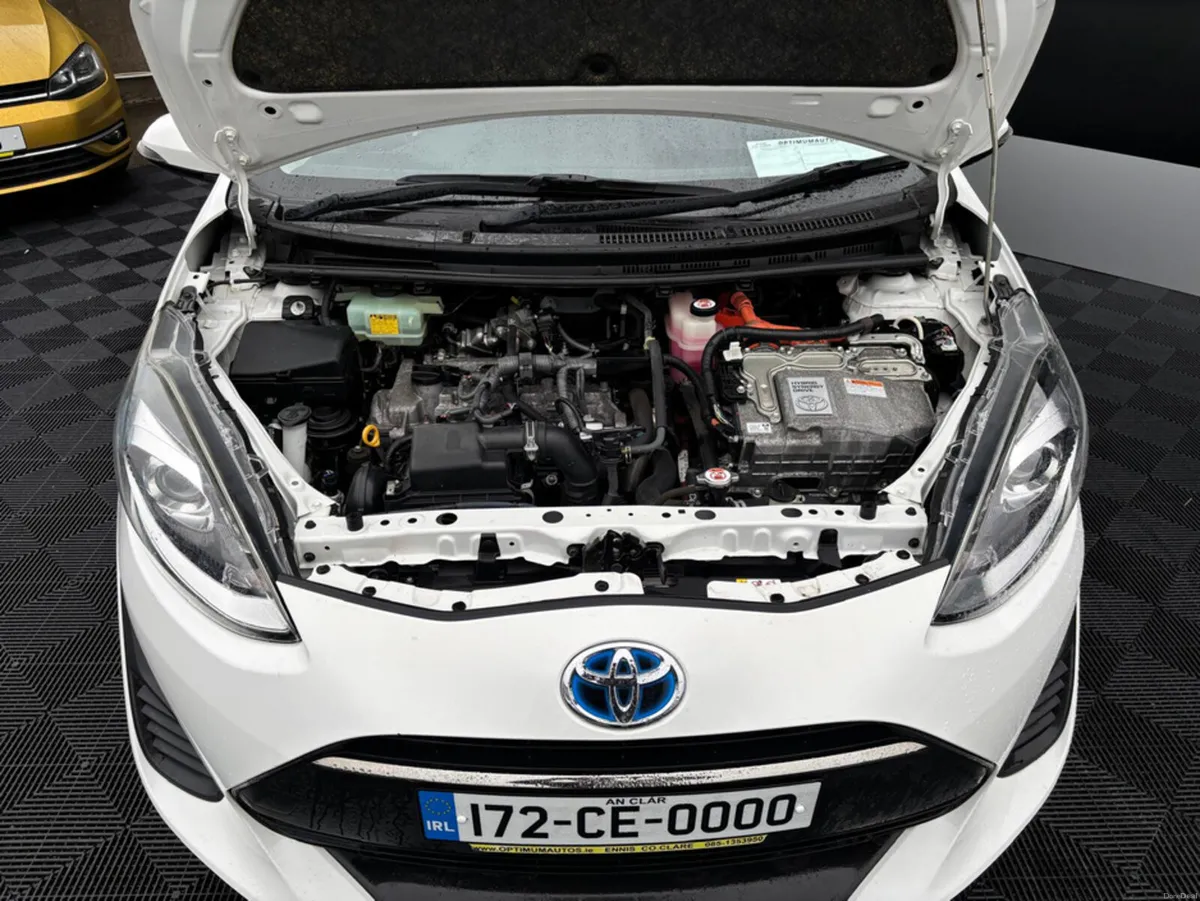 Toyota Aqua Toyota Aqua - Image 6