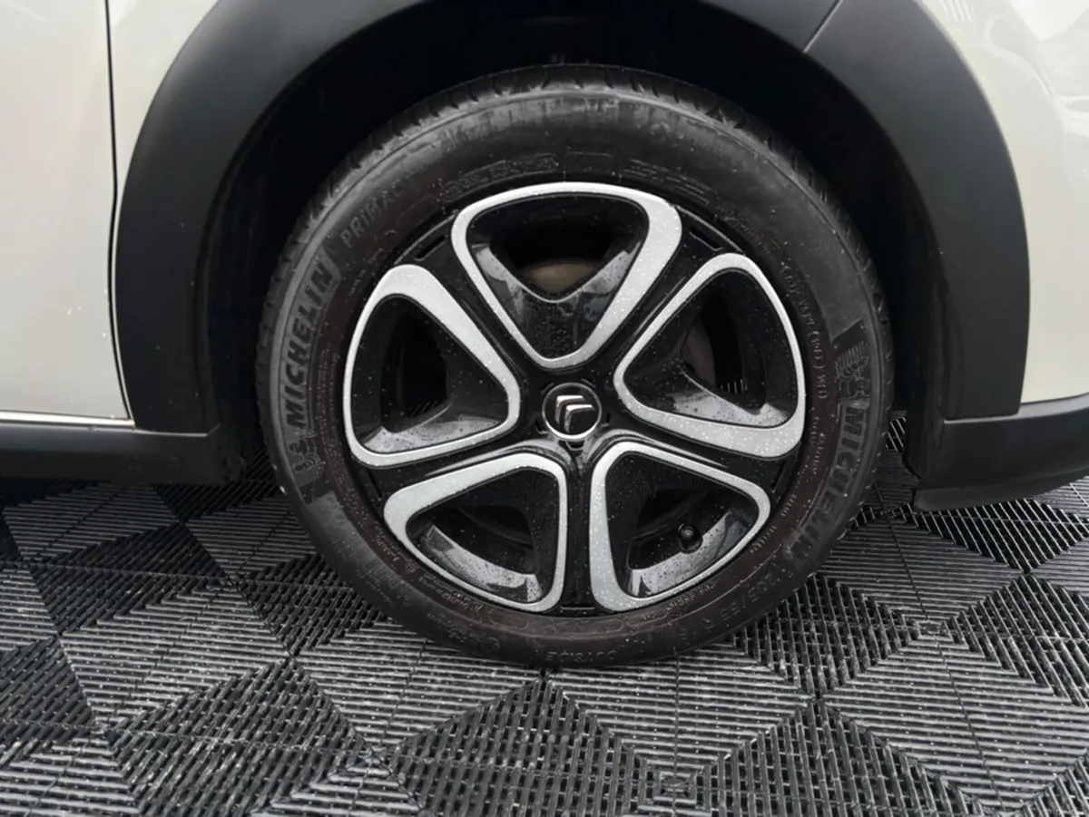 Citroen C3 Citroen C3 1.2 Petrol, auto - Image 3