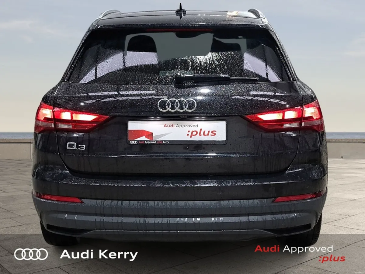 Audi Q3 Q3 45 TFSI E 245HP S-T SE - Image 6