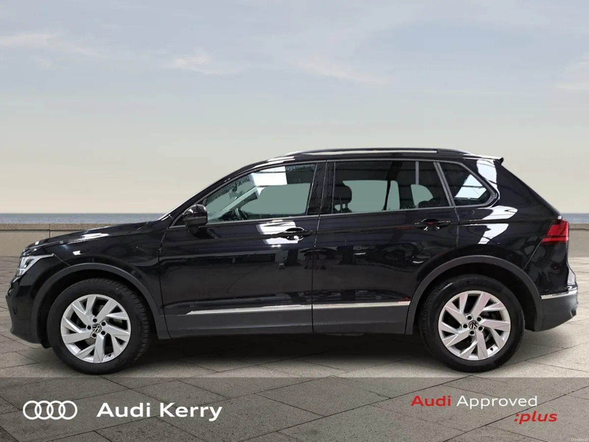 Volkswagen Tiguan LIFE 2.0TDI 150BHP 5DR AUTOMATIC - Image 4