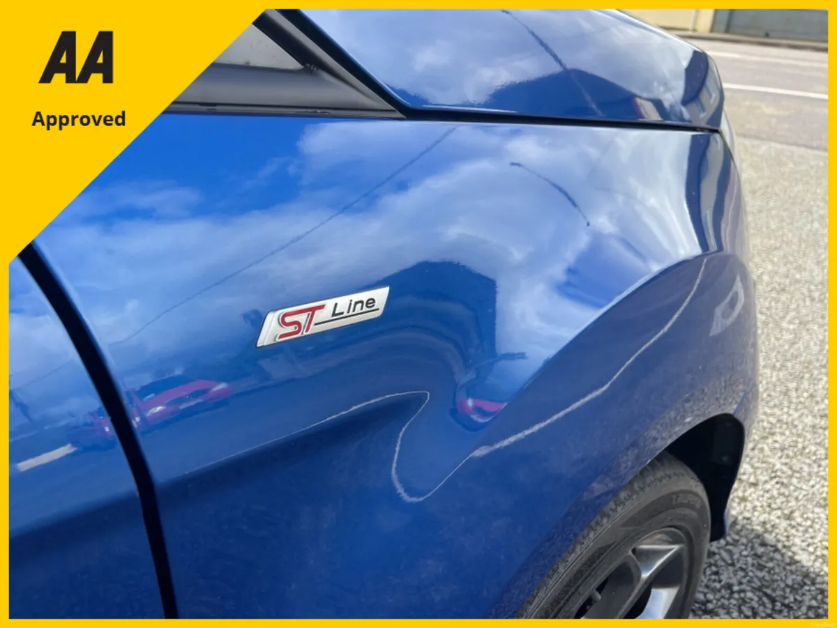 Ford EcoSport ST-LINE 1.0T 120PS 6SPEED 5DR 4DR - Image 4