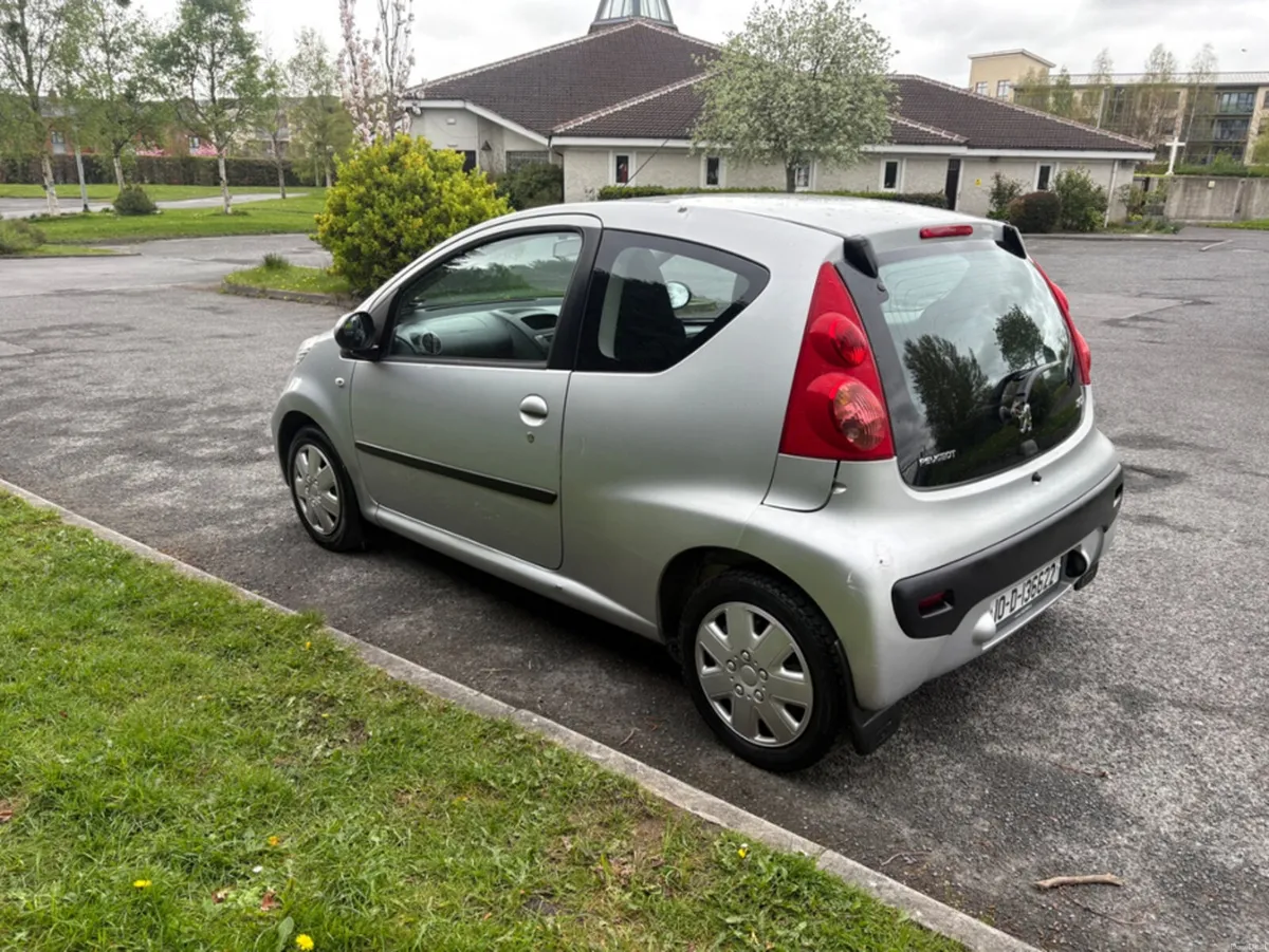 Peugeot 107 1.0 URBAN 3DR 67BHP - Image 4