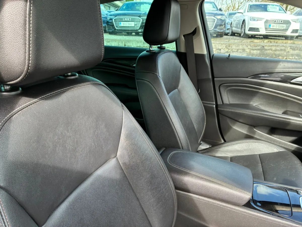 Opel Insignia GRAND SPORT ELITE 1.6 - Image 3