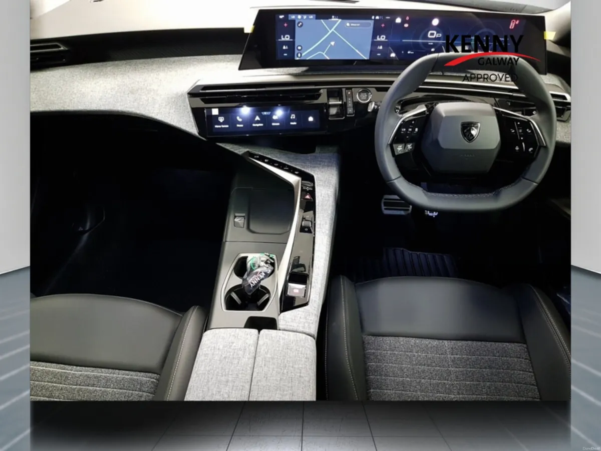 Peugeot 3008 STD ALLURE MHEV 136 E-DCC - Image 4