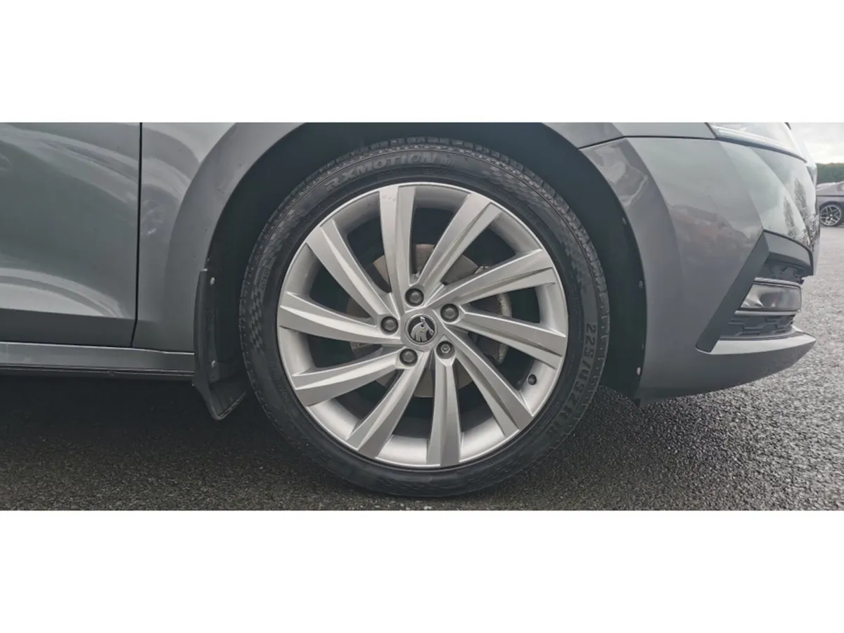 Skoda Octavia STYLE 1.0 TSI 110HP 5DR - Image 3