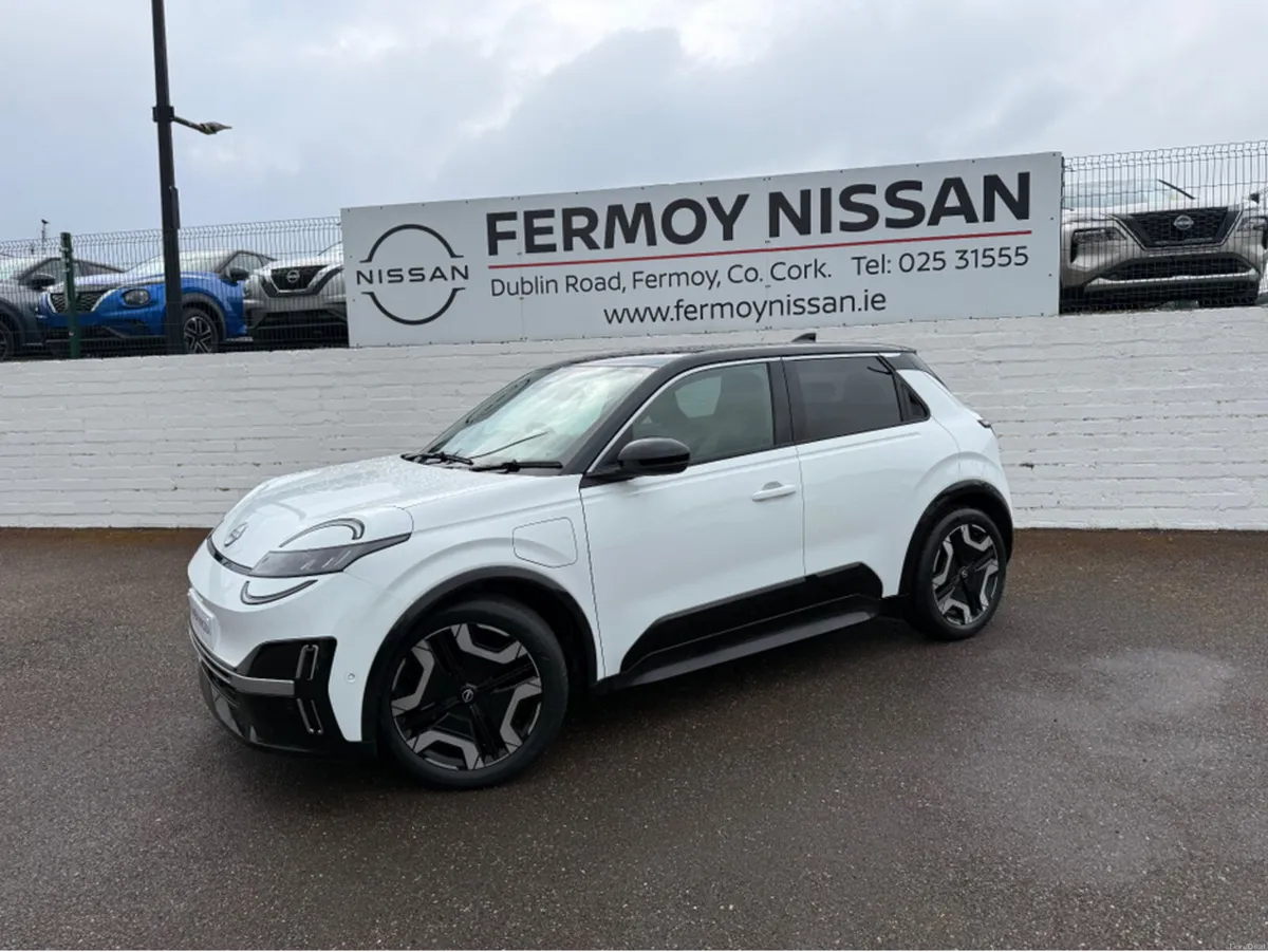 Nissan Micra 52 kWh EVOLVE - Image 4