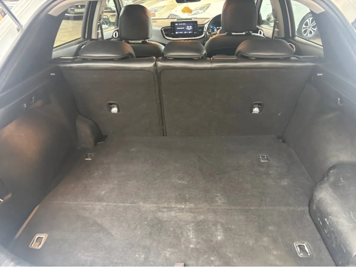 Kia XCeed PE PHEV 5DR AUTO Finance Available own t - Image 2