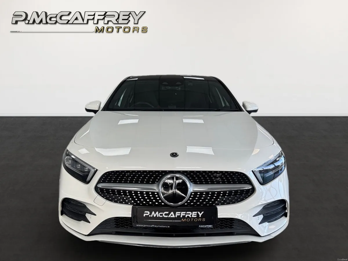 2019 Mercedes-Benz A200 D AMG LINE AUTO SUNROOF - Image 2