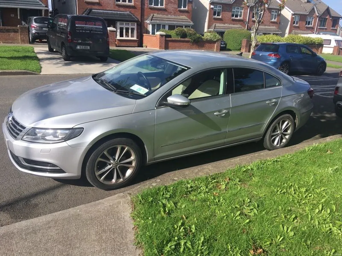 2012 Volkswagen Cc - Image 2