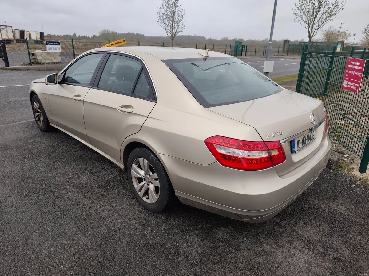 Mercedes-Benz E250 cdi auto nct & tax2010 - Image 3