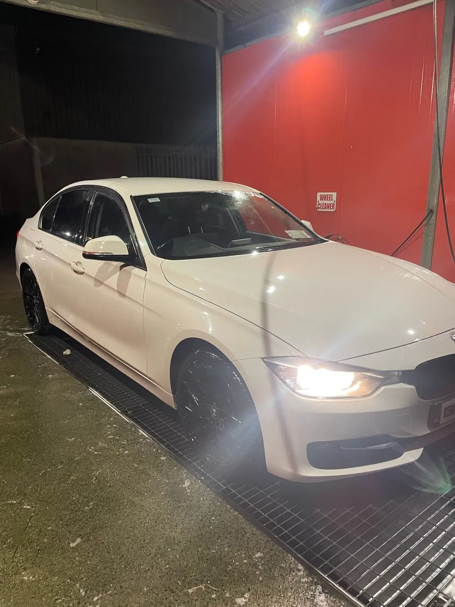 BMW 316i f30 - Image 4