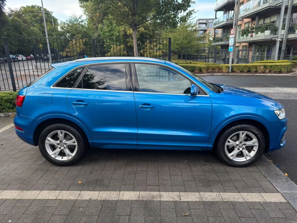 Audi Q3 2015 - Image 4