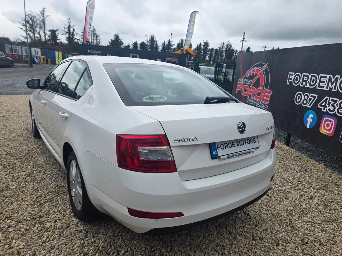 Skoda Octavia 2016 - Image 3