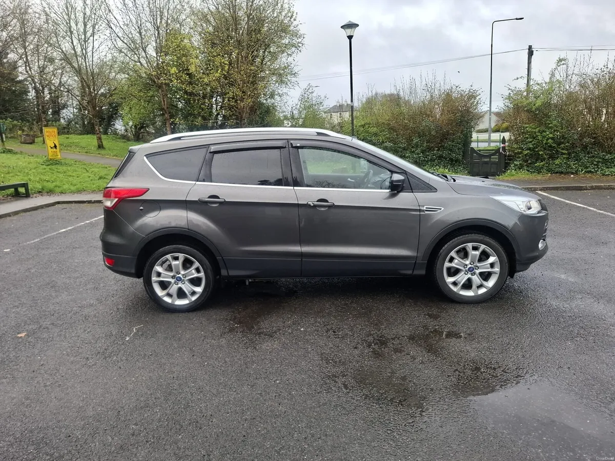 Ford Kuga - Image 4