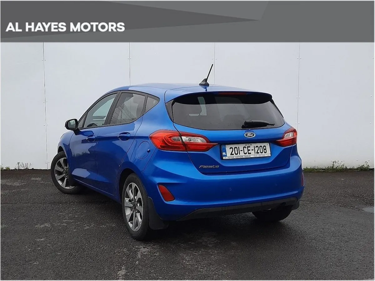 Ford Fiesta 1.1L Ti-VCT 70 PS Zetec - Image 3