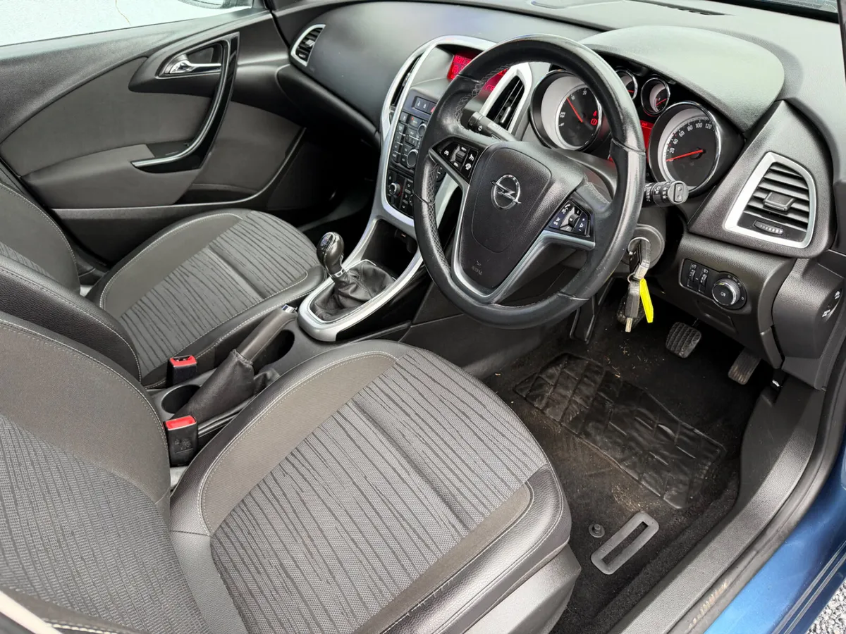 2015 OPEL ASTRA 1.6 CRDI 110BHP EXCITE 5DR - Image 4