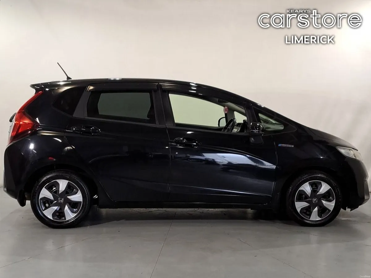 Honda Fit HYBRID 5DR AUTO - Image 2