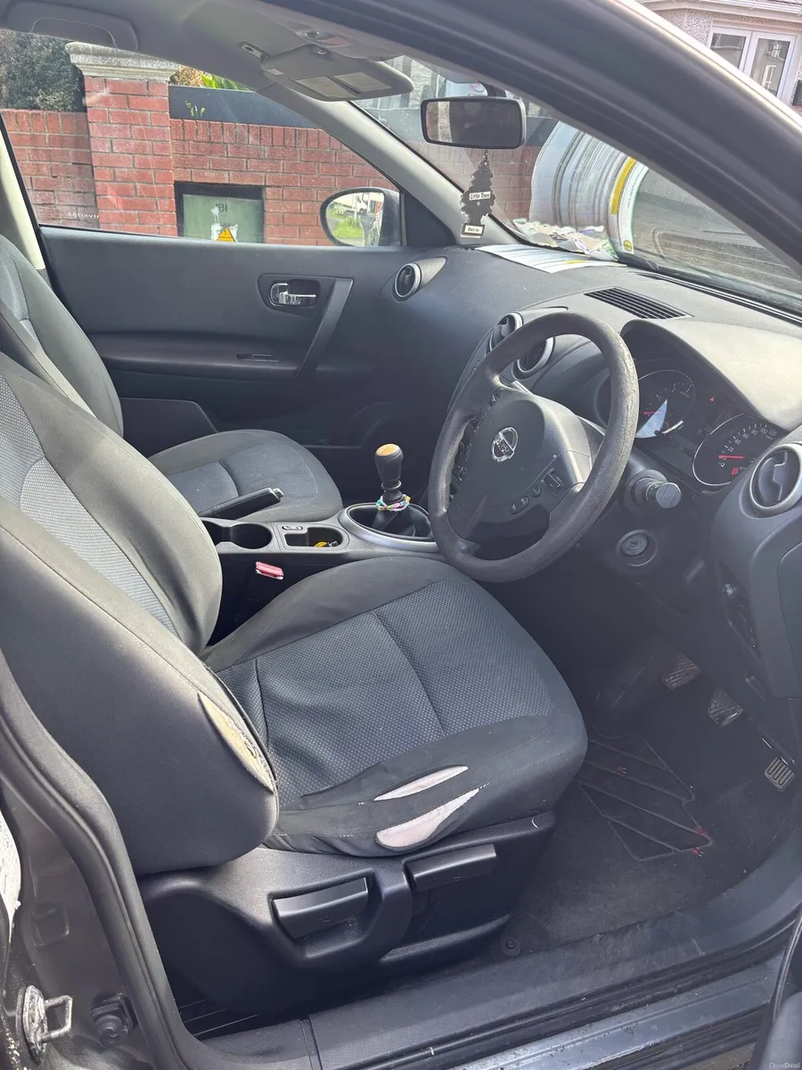 Nissan Qashqai 2011 1.5 Diesel - Image 2