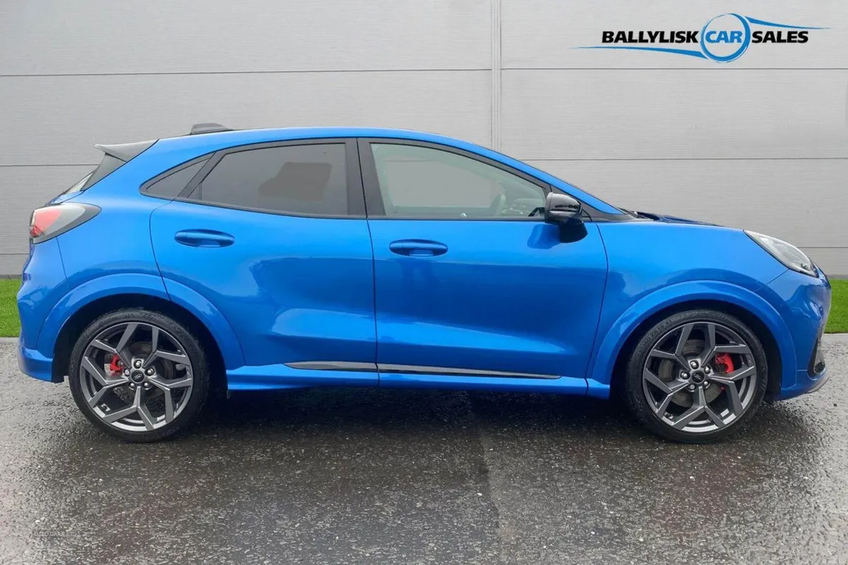 Ford Puma 1.0T 170PS MHEV ST Auto in Desert Island - Image 3