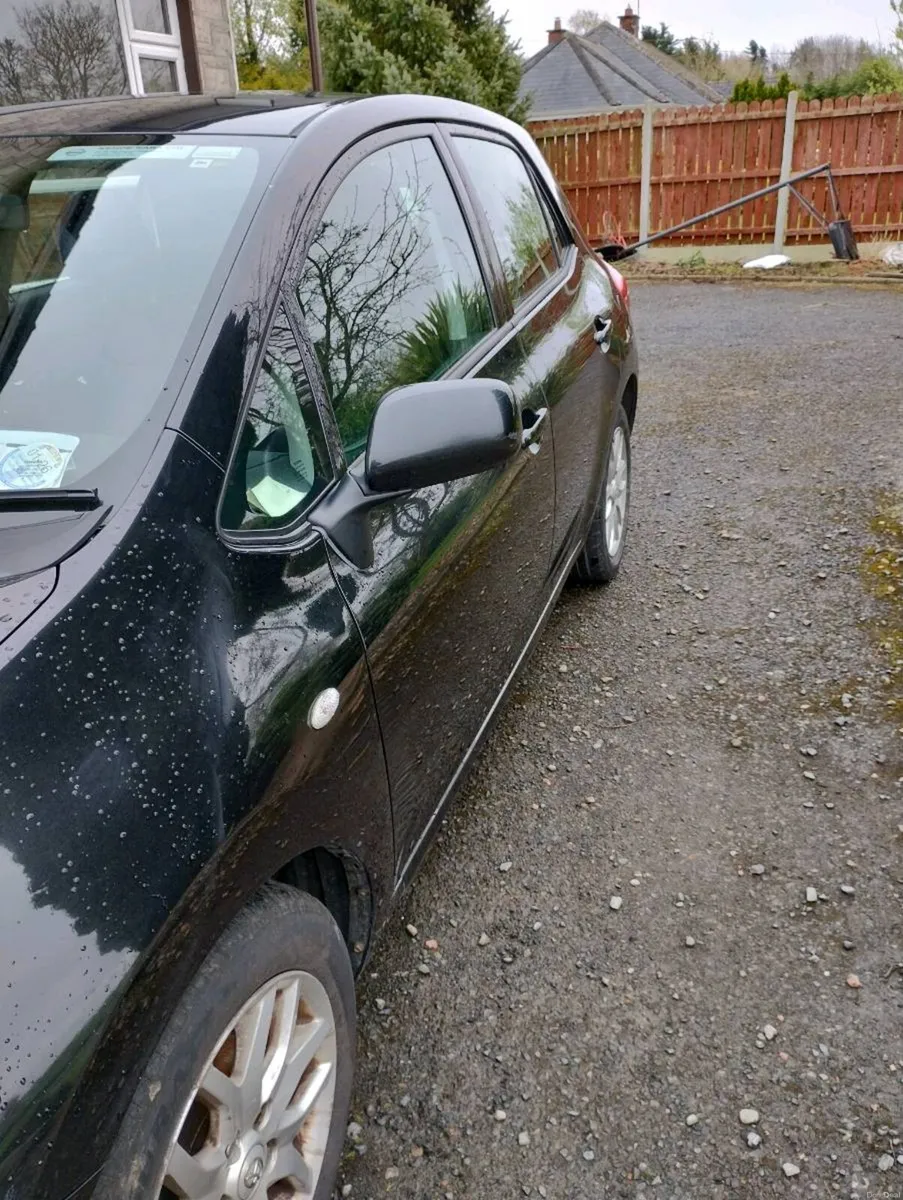 Toyota Auris - Image 2