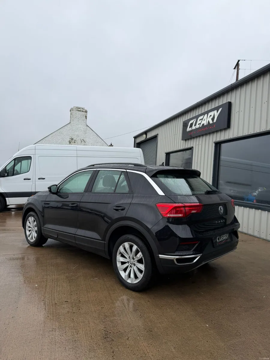 Volkswagen T-Roc 2018 - Image 6