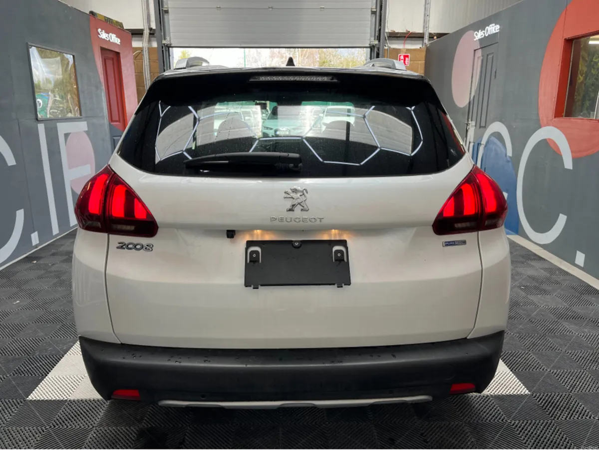 Peugeot 2008 €11950! 2017 PEUGEOT 2008 ALLURE 1.2 - Image 3