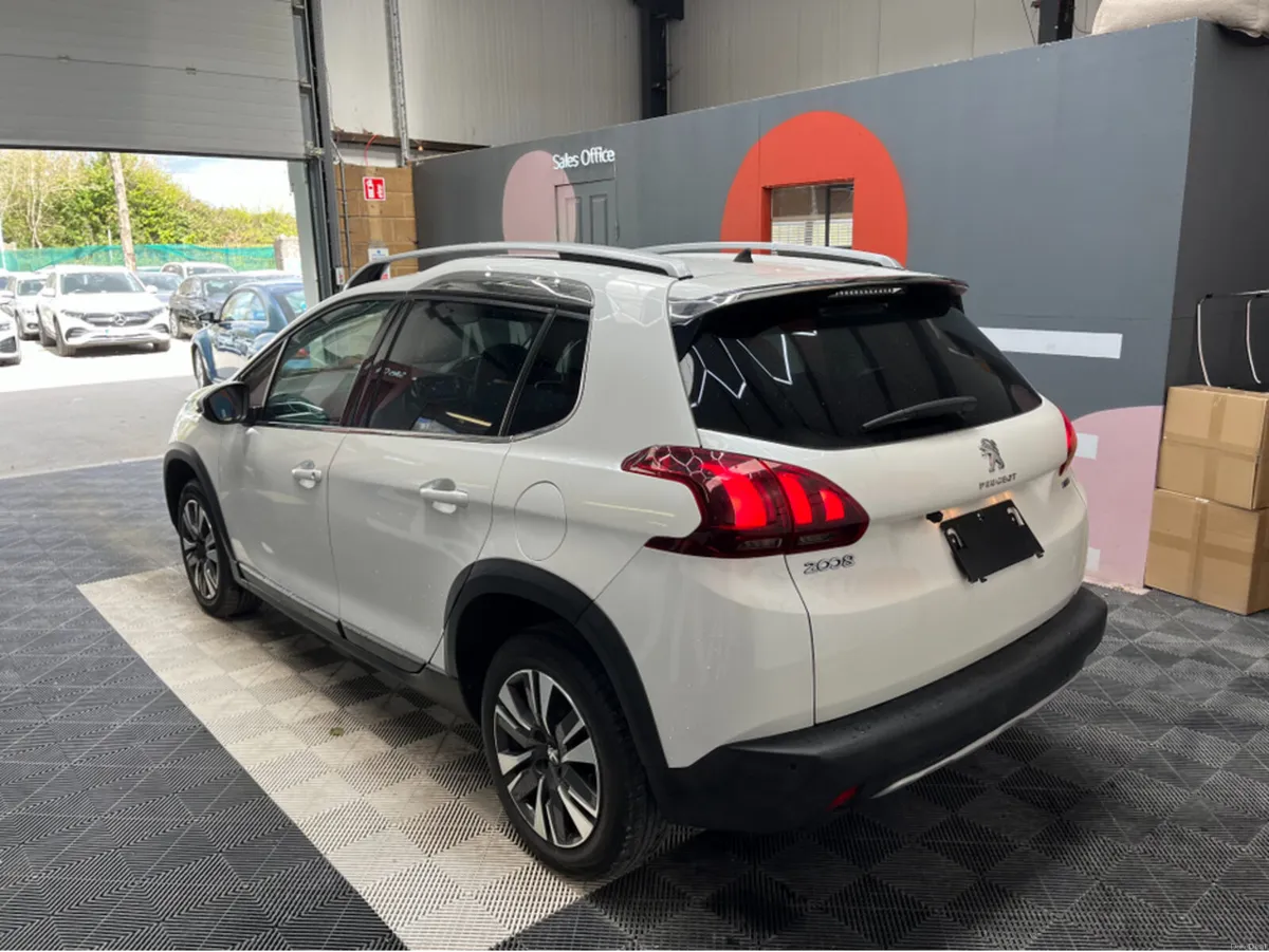 Peugeot 2008 €11950! 2017 PEUGEOT 2008 ALLURE 1.2 - Image 4