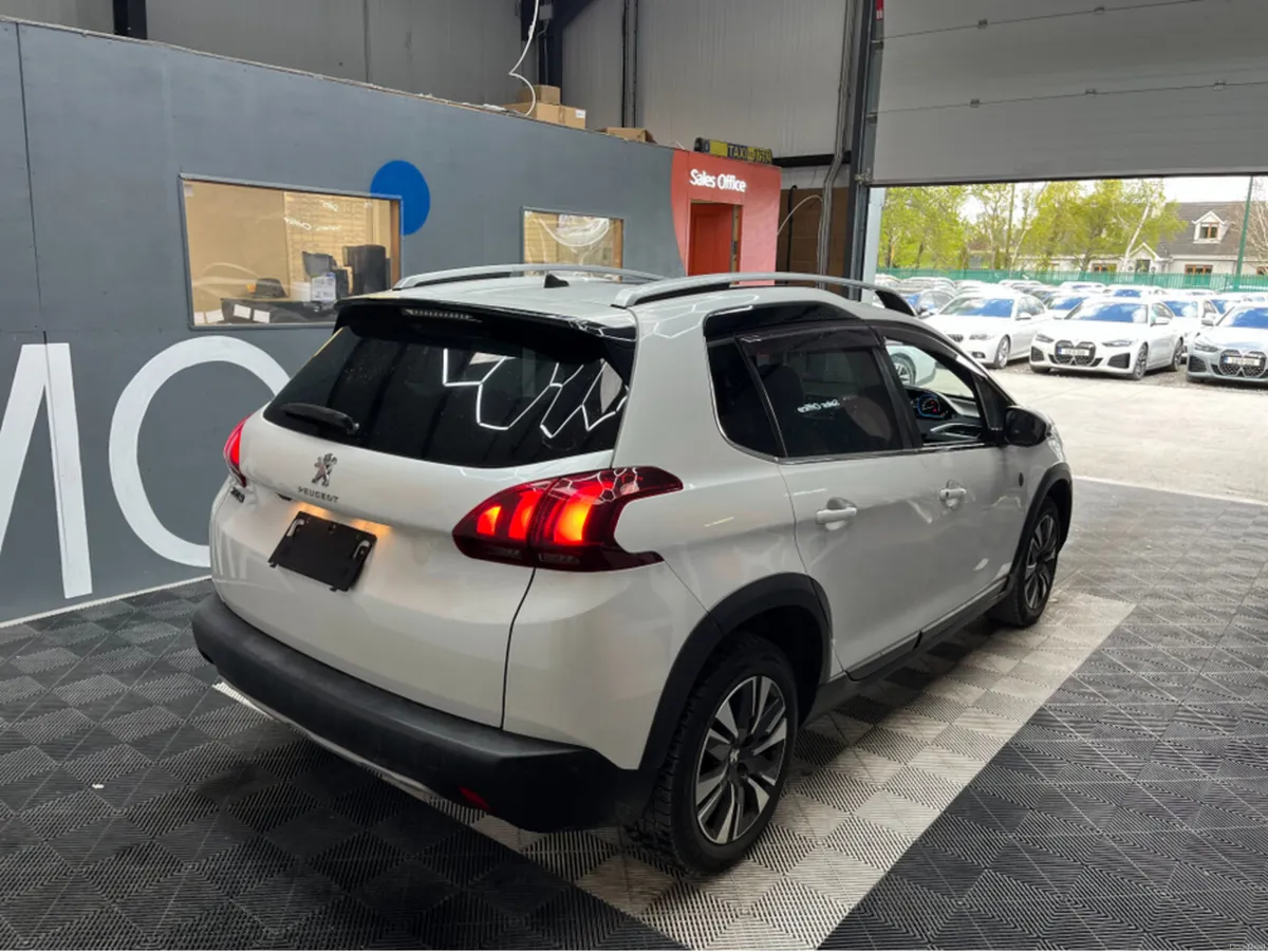 Peugeot 2008 2020 PEUGEOT 2008 1.2 AUTOMATIC / CRU - Image 2