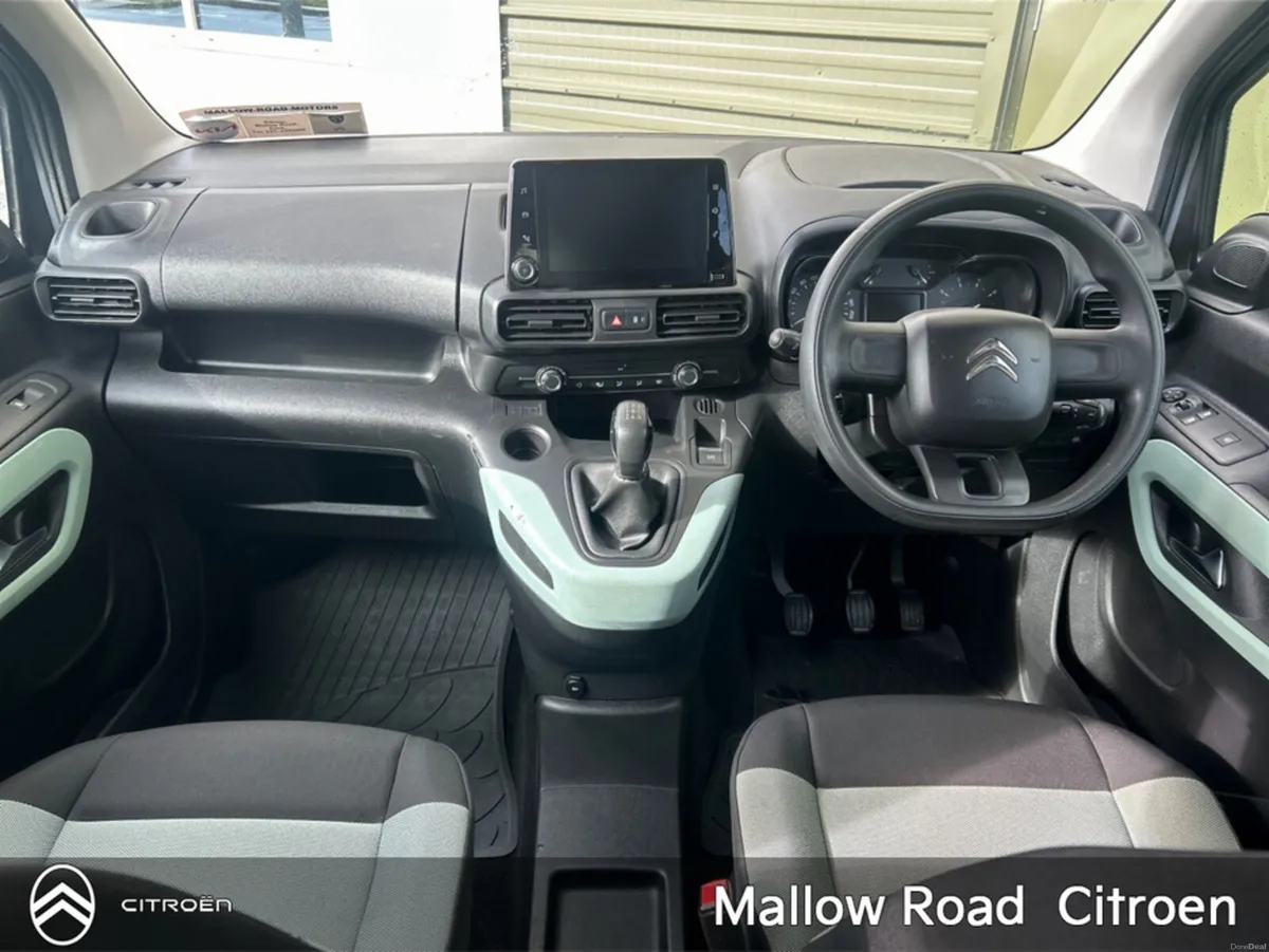 Citroen Berlingo WHEELCHAIR ACCESIBLE VEHICLE - Image 4