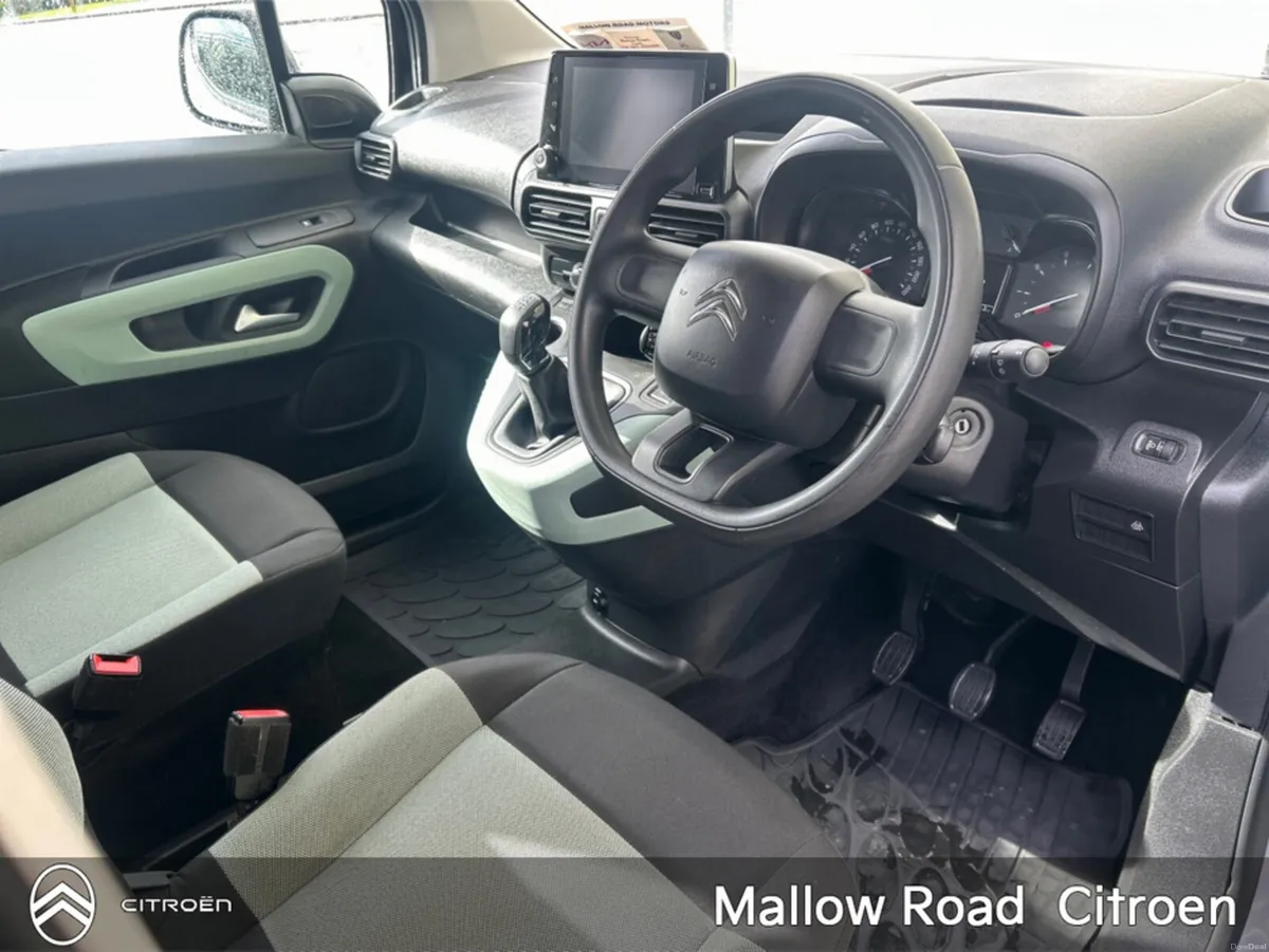 Citroen Berlingo WHEELCHAIR ACCESIBLE VEHICLE - Image 2