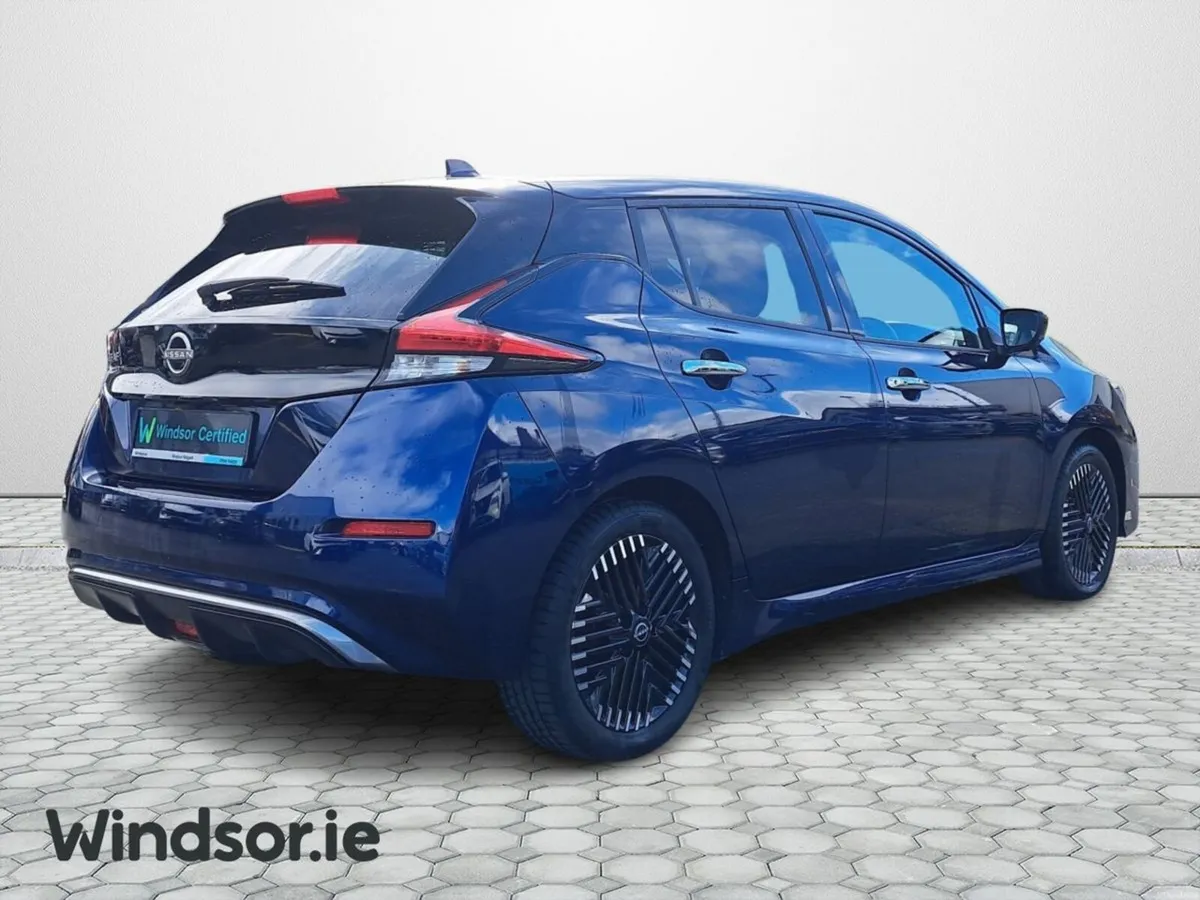 Nissan Leaf Tekna  150 Electric 40kWh Auto - Image 2