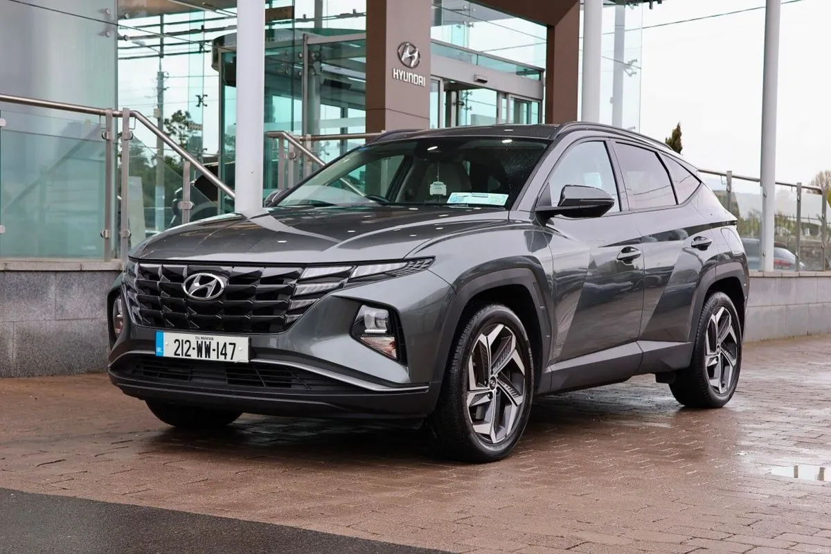 Hyundai Tucson 4WD Executive PHEV Auto-Plug in Hyb - Image 1