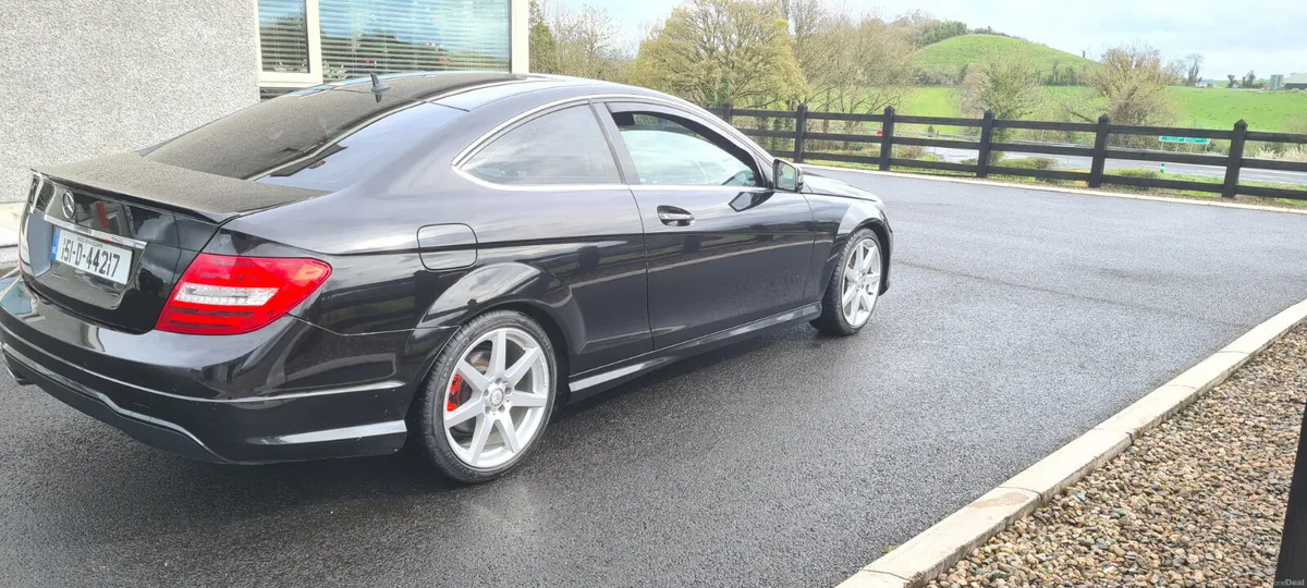 Mercedes-Benz C-Class 2015 - Image 4