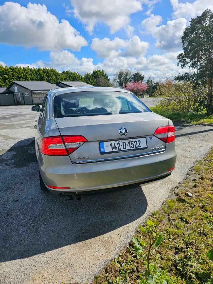 Skoda superb nct 11/26 tax 05/26 €3000 - Image 4