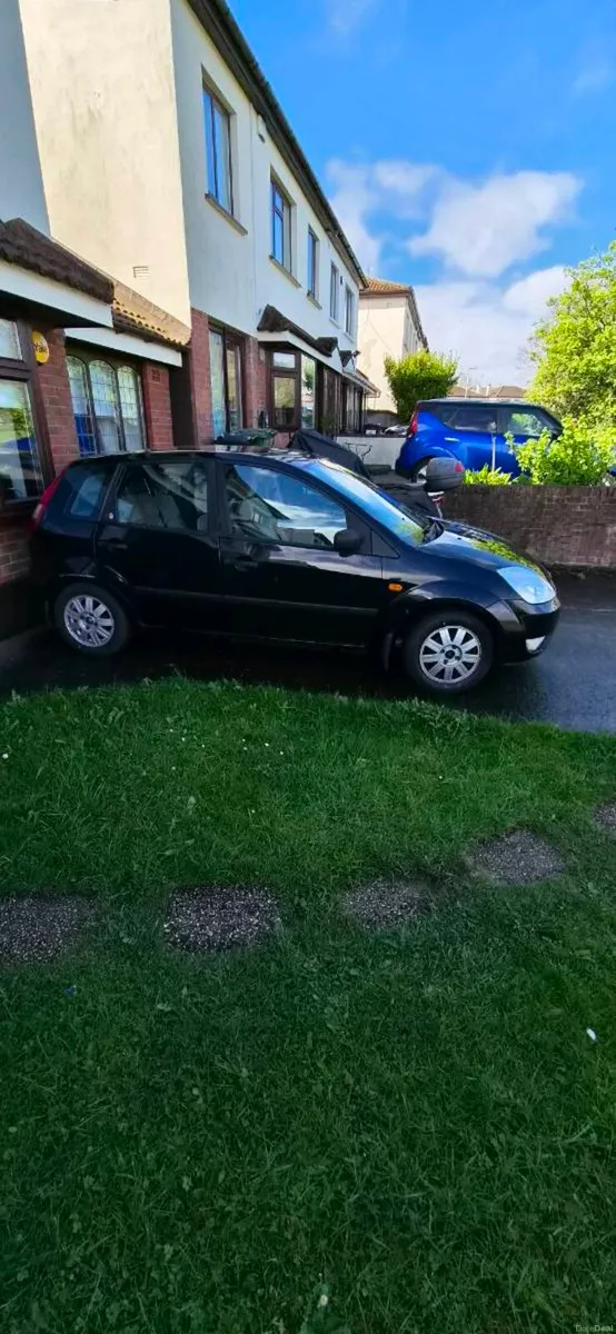 03 Fiesta Ghia - Image 2