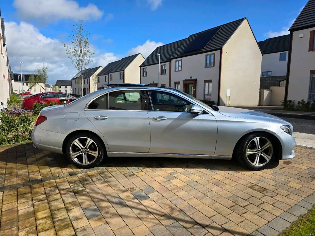 171 Mercedes E220D High Spec 2017 *PAN ROOF* - Image 2