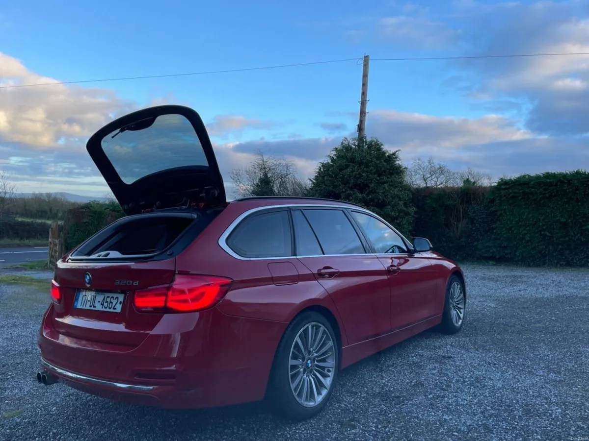 BMW 3-Series 2017 - Image 4