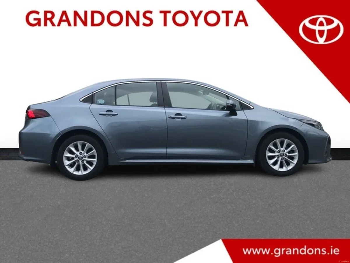 Toyota Corolla LUNA SALOON - GRANDONS - Image 3