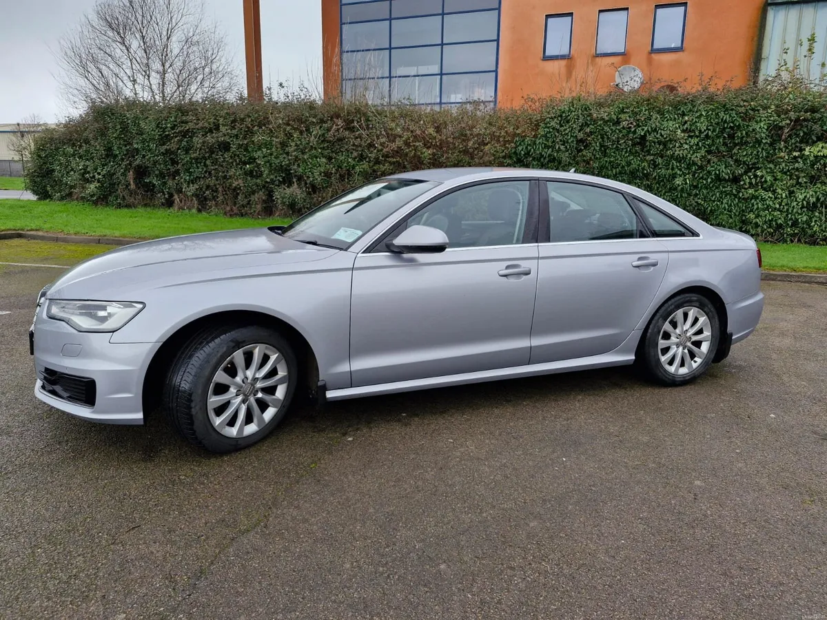 Audi A6 - Image 2