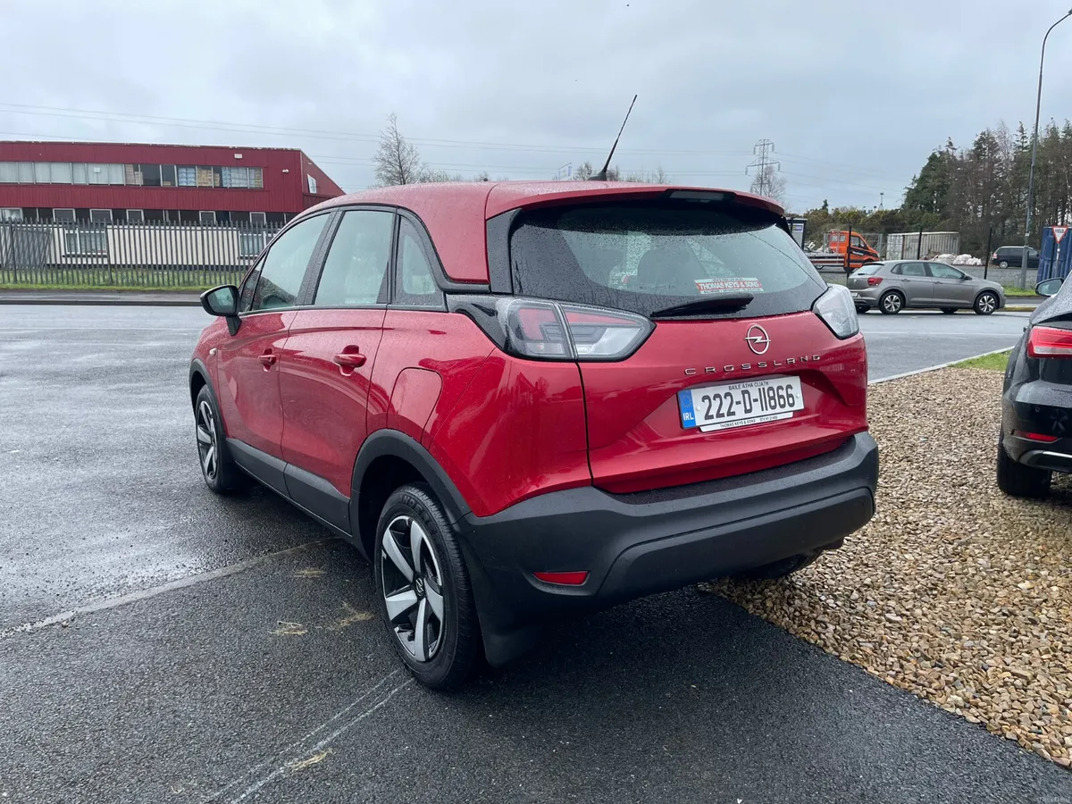 2022 Opel Crossland SC 1.5 Turbo D 110PS - Image 3