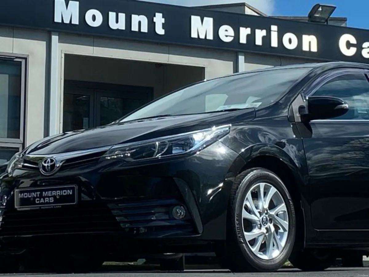 Toyota Corolla 'Luna' Spec Low Mileage Local Car - Image 2