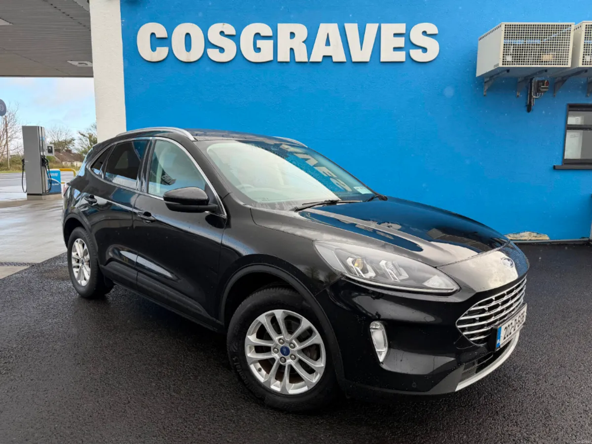 Ford Kuga Titanium 5D 1.5TD120 * APPLE CAR PLAY / - Image 1